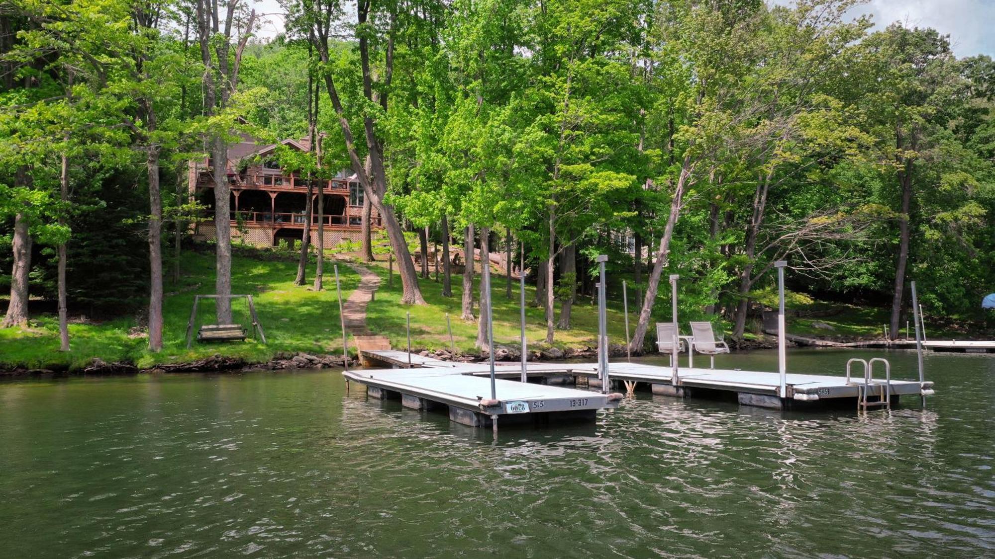 Docktails Villa МакХенри Екстериор снимка